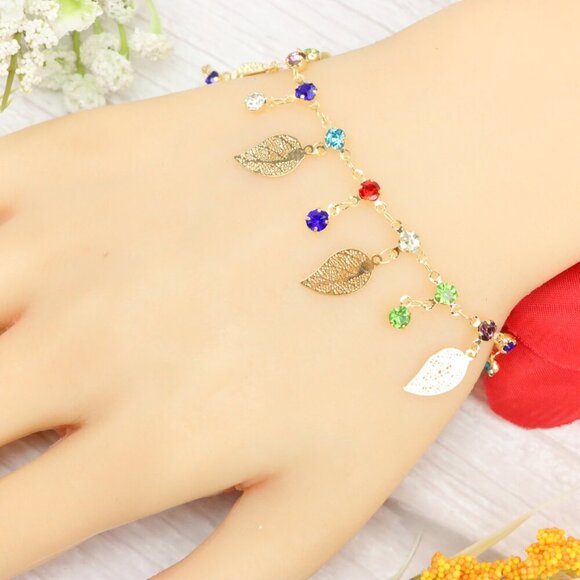 "Trendy Handmade Bracelet – A Thoughtful Gift for Girls & Women | UNVRC1167 - Picture 1 of 10